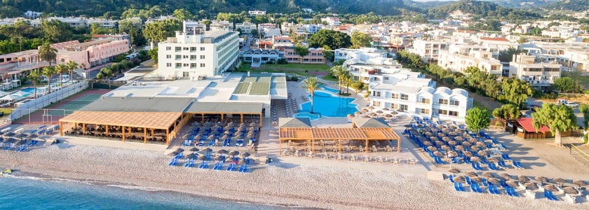 Avra Beach Resort šeimų viešbutis