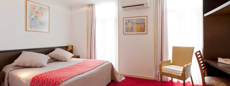 Hotel Oasis viešbutis Nicos miesto centre